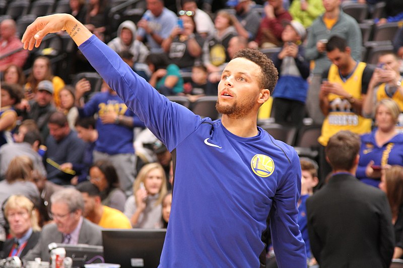Stephen Curry wins the American Century Championship