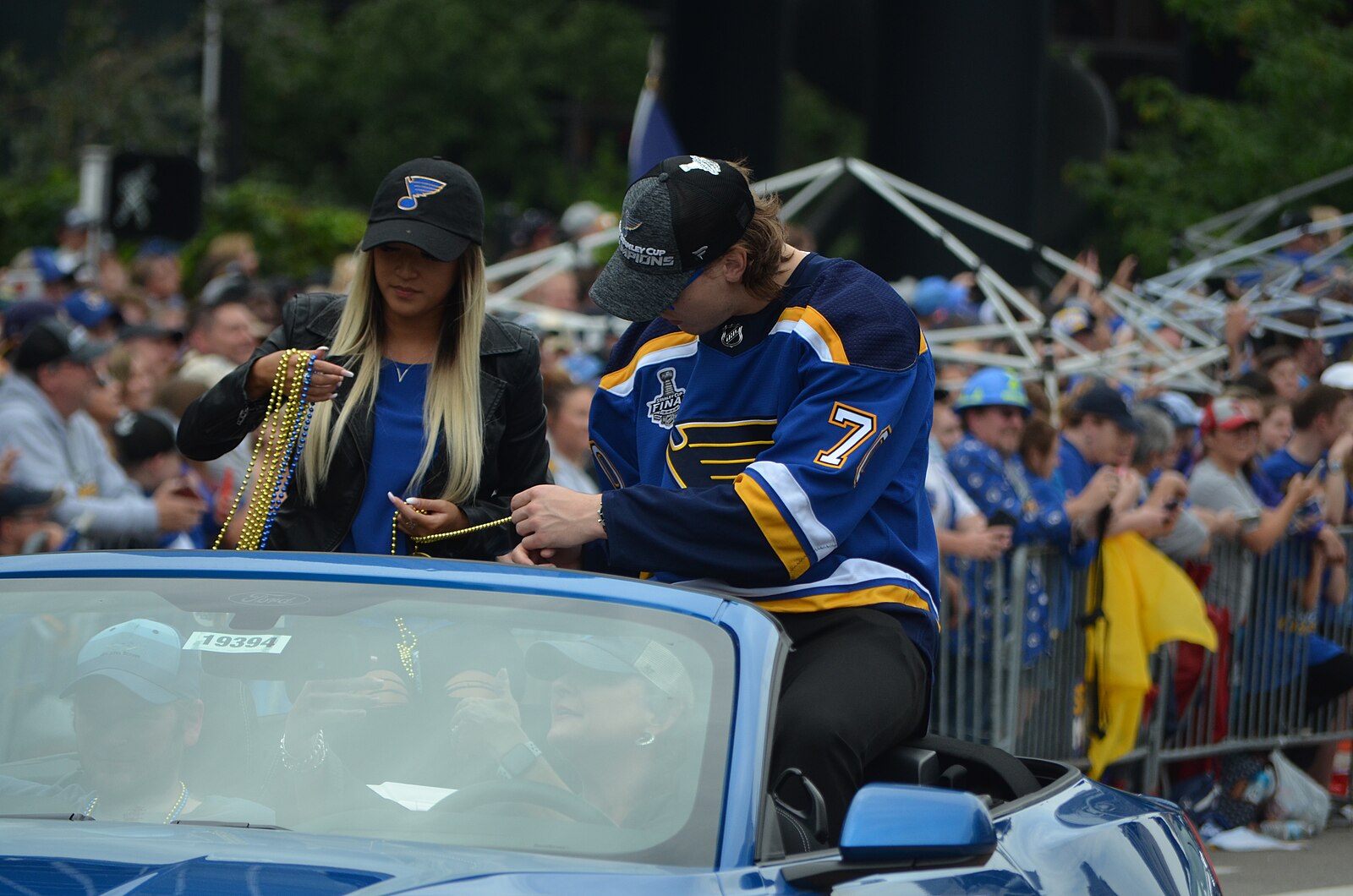 St. Louis Blues sign Oskar Sundqvist