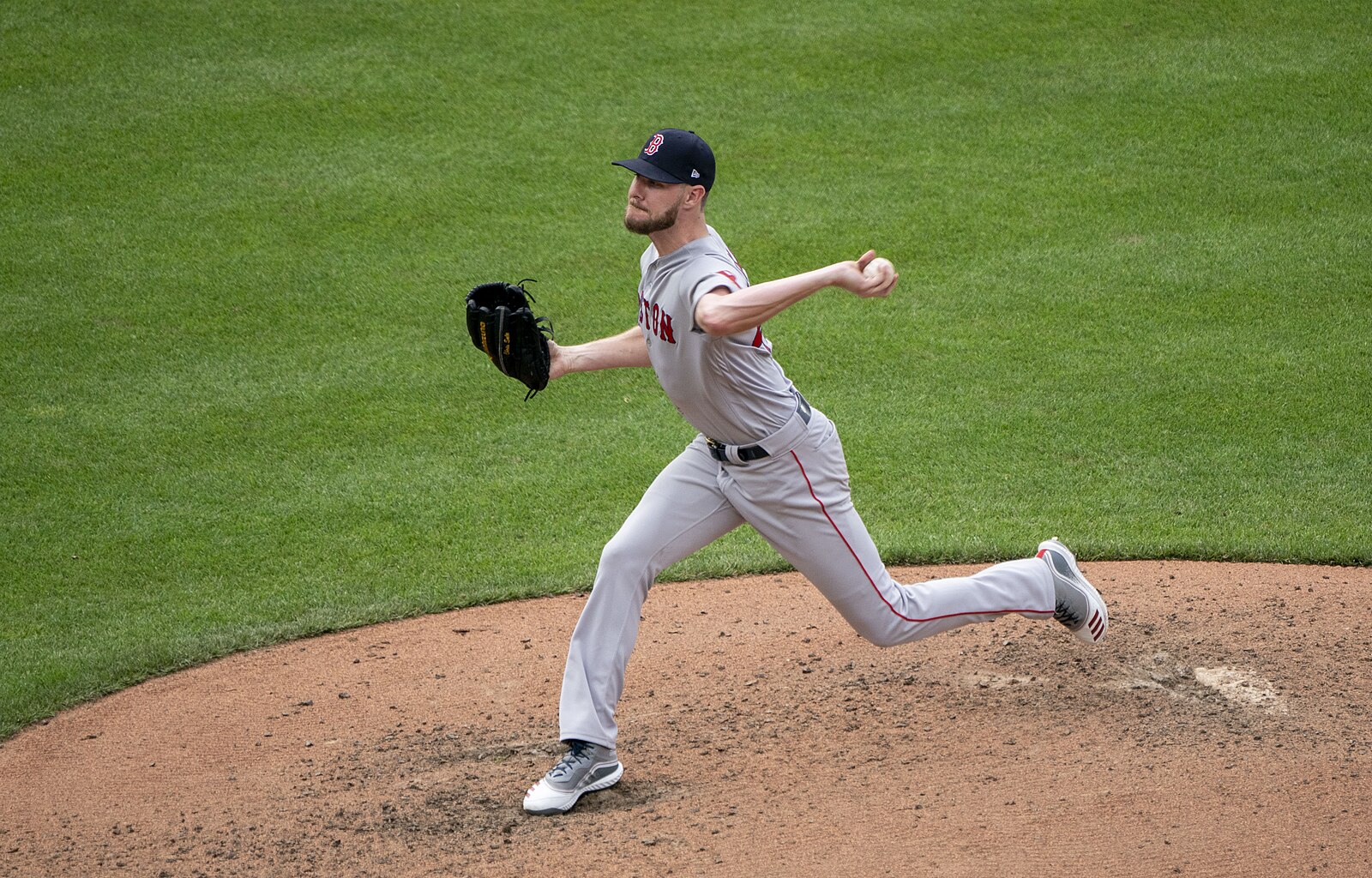 Chris Sale dazzles in return from IL