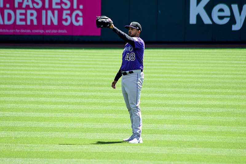 Rockies extend starting pitcher German Marquez