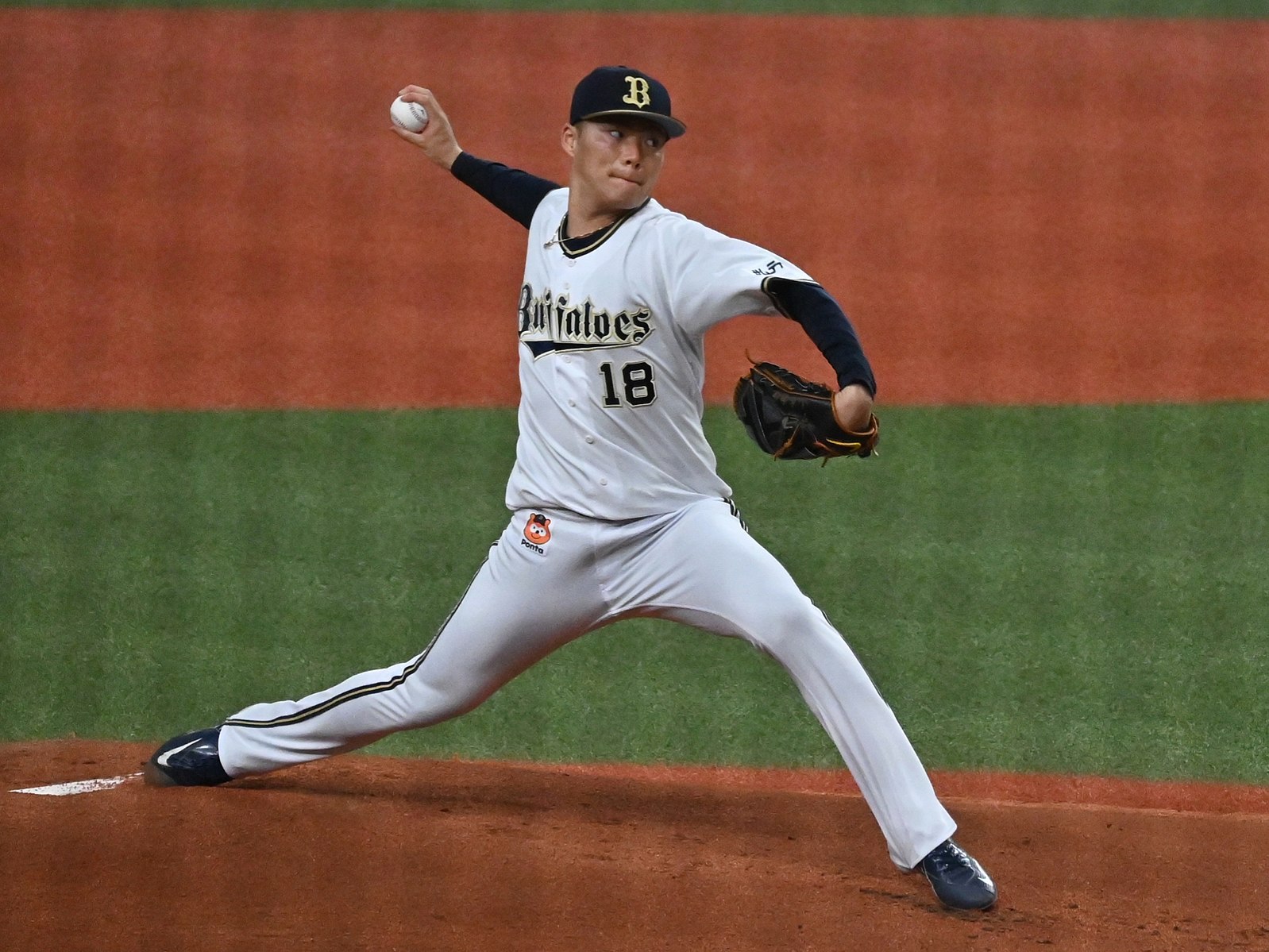 Yoshinobu Yamamoto: Japan's next star MLB import