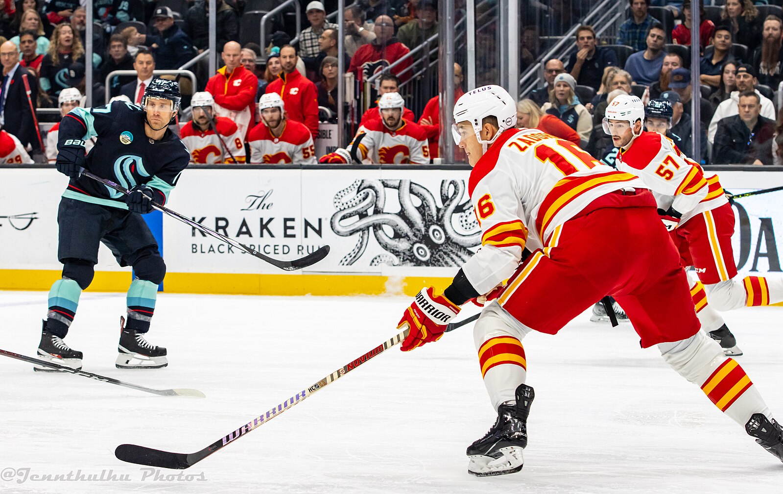 Vancouver Canucks acquire Nikita Zadorov from Calgary