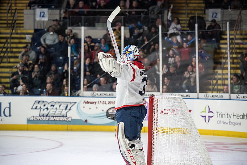 Canadiens sign Montembeault to a 3 year extension