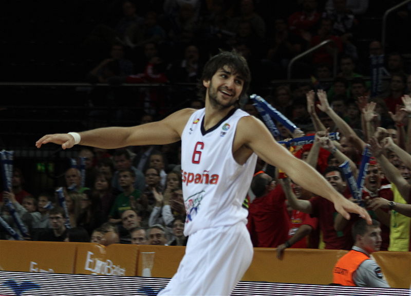 Ricky Rubio announces retirement