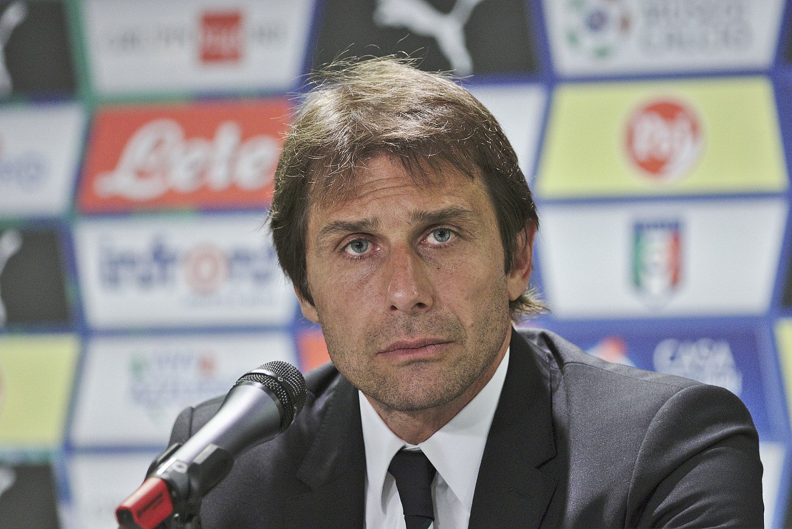 Napoli name Antonio Conte new manager