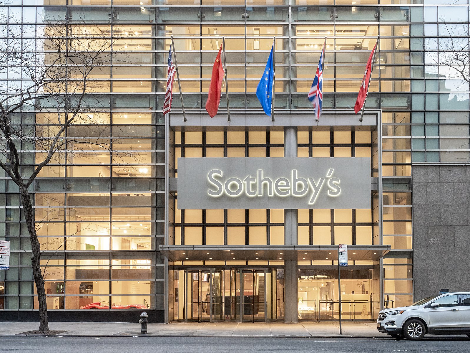 Fanatics Announces Partnership With Sotheby's