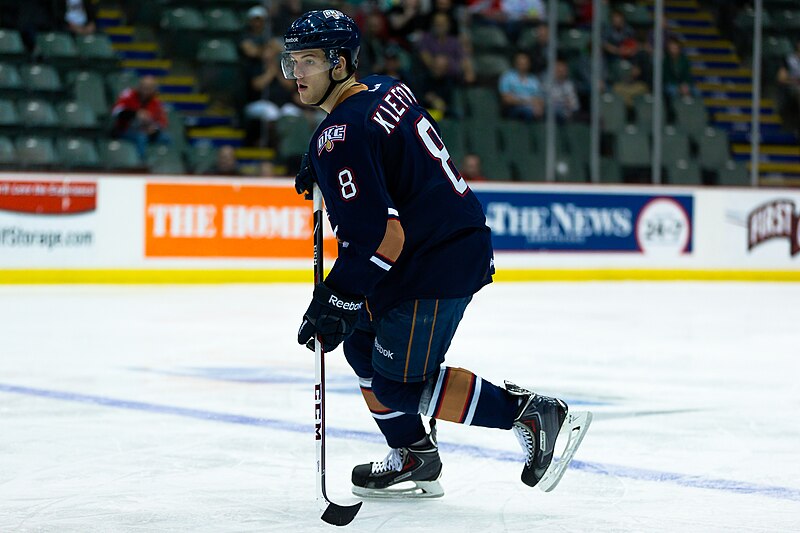 Oscar Klefbom Announces Retirement