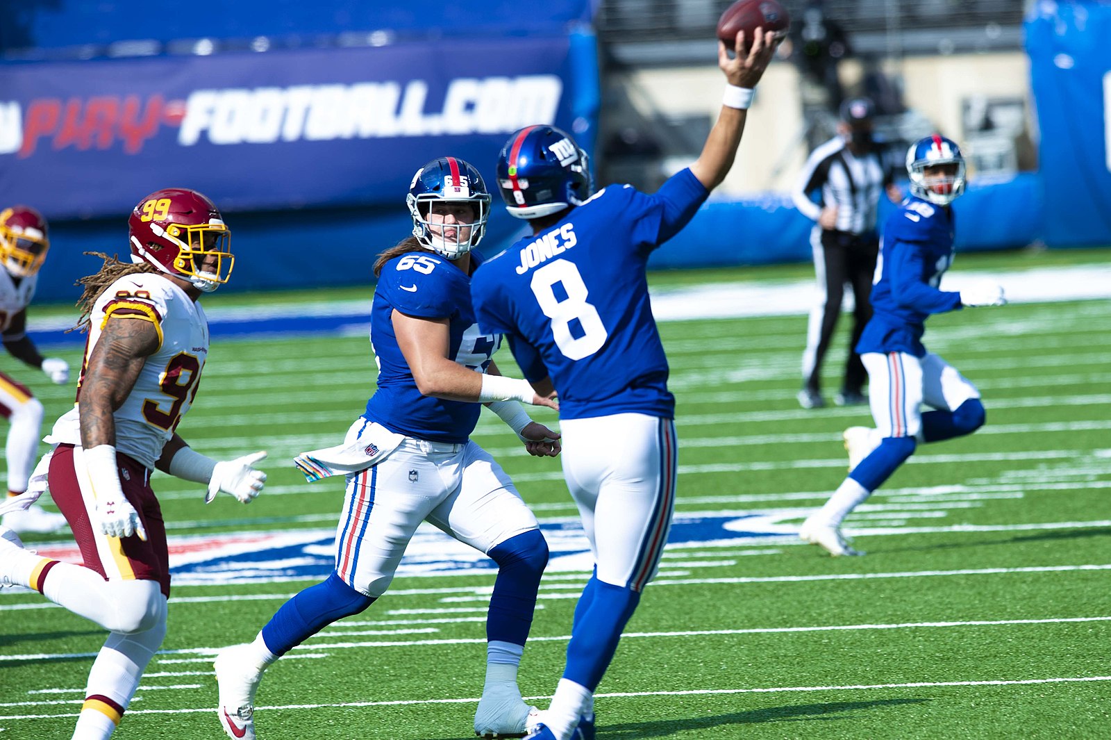 New York Giants Release QB Daniel Jones