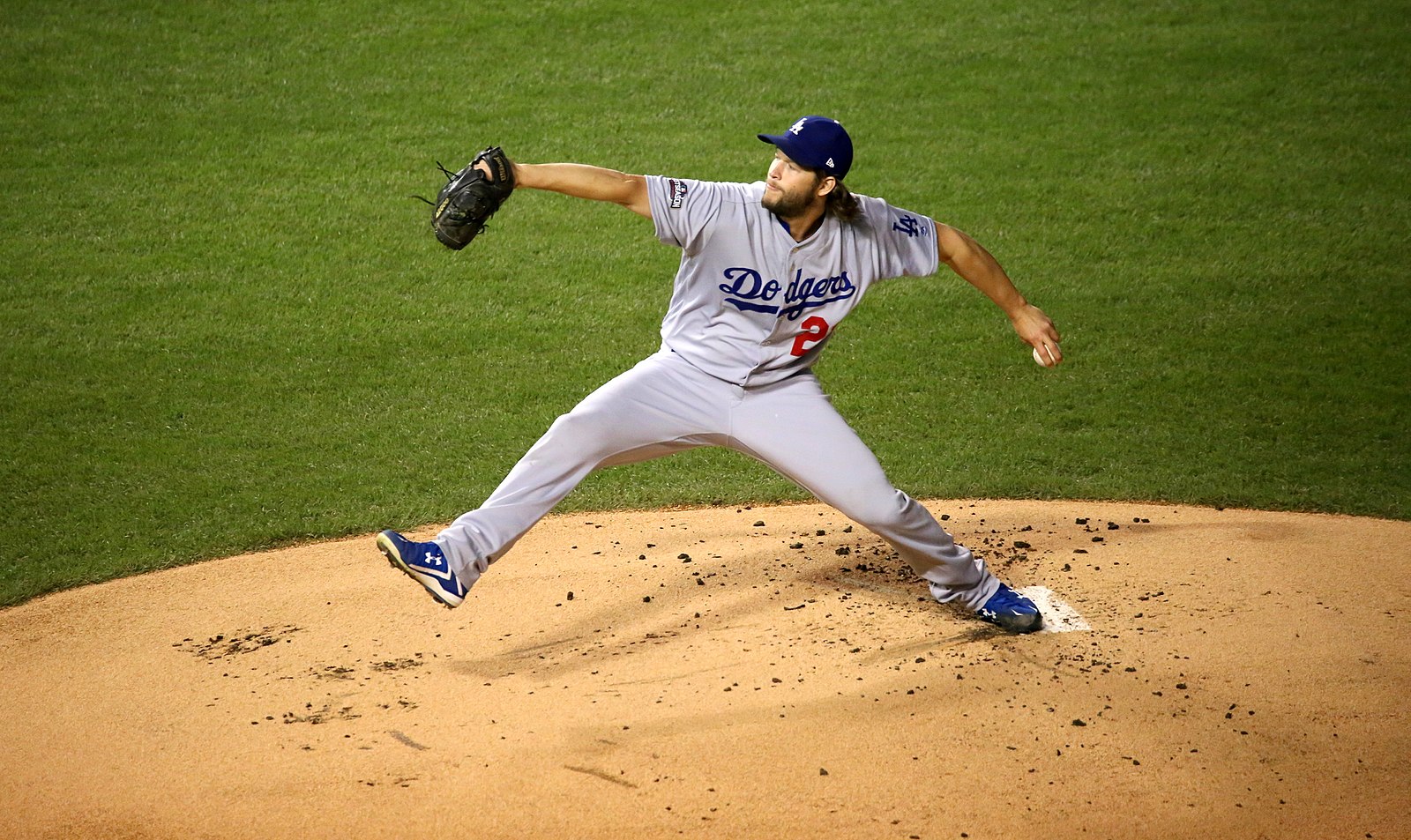 Clayton Kershaw Returns To Dodgers For 18th Season