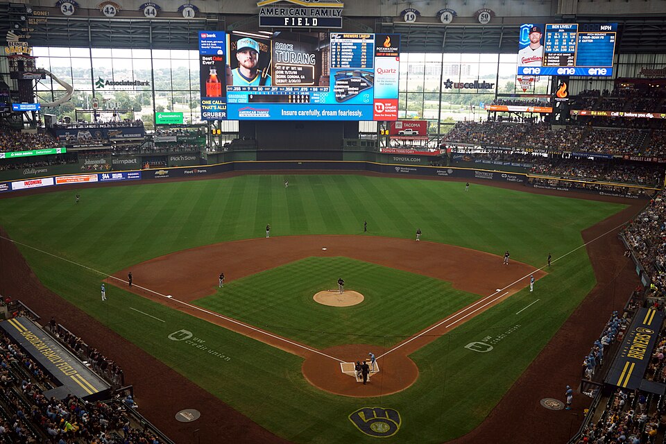 Logan Henderson Impresses In MLB Debut
