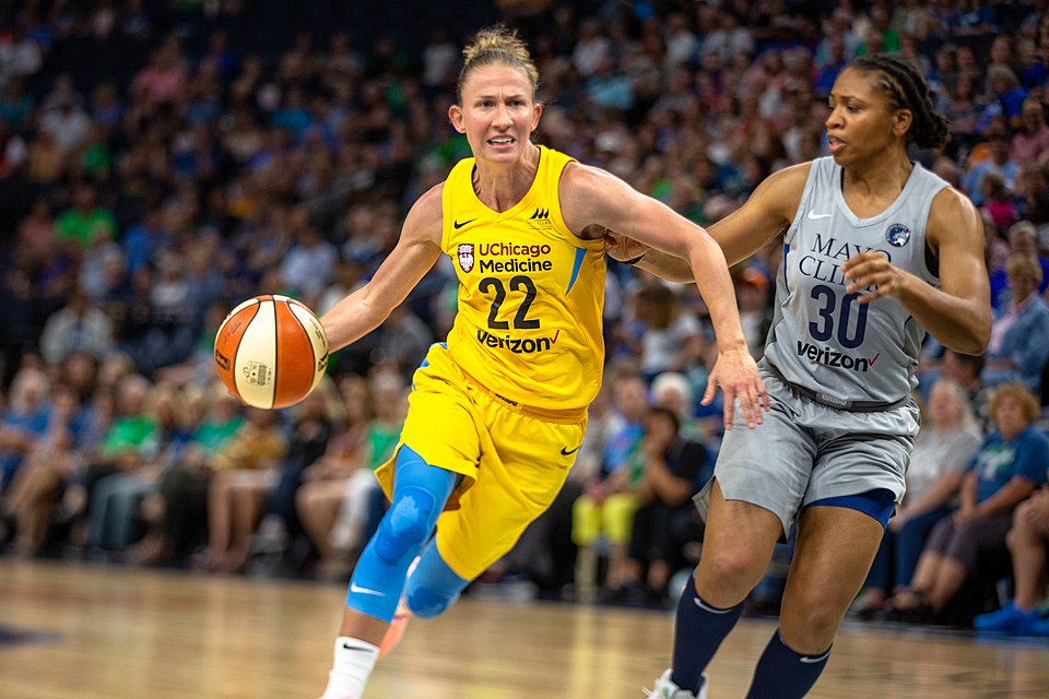 Courtney Vandersloot Suffers Torn ACL