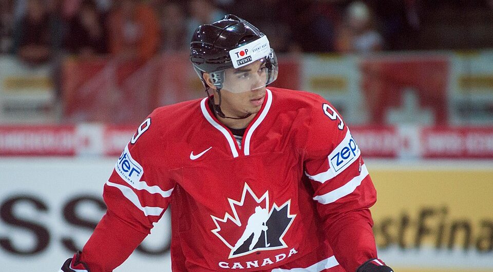 Oilers Trade Evander Kane To Canucks
