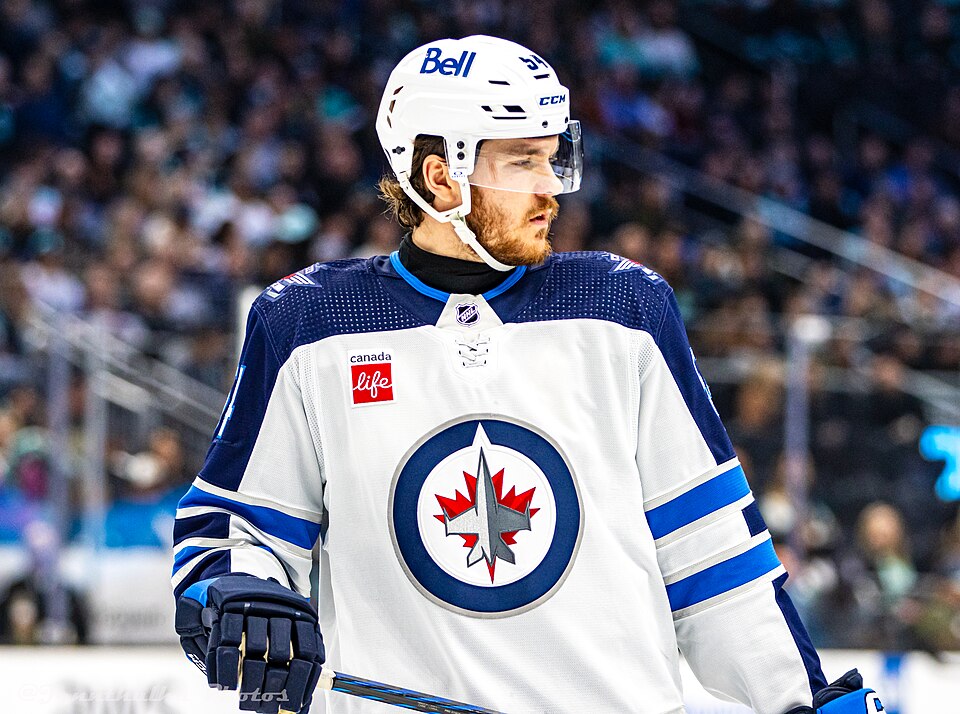Winnipeg Jets Sign Dylan Samberg To 3 Year Extension