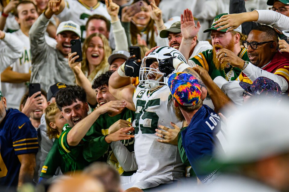 Tucker Kraft Suffers Torn ACL