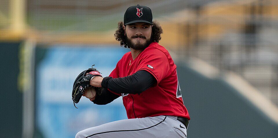 Blue Jays Sign KBO MVP Cody Ponce