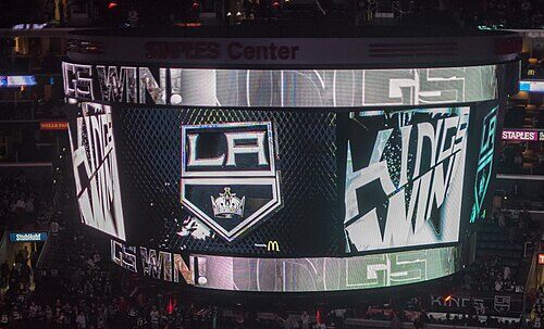 LA Kings Fire Head Coach Jim Hiller