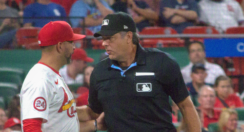 Cardinals Extend Manager Oliver Marmol