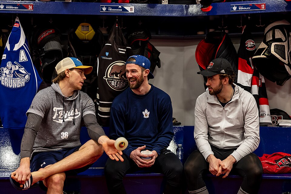 Maple Leafs Acquire Darren Raddysh From Tampa Bay