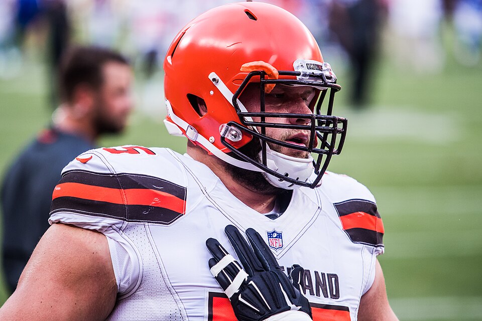 Joel Bitonio Retires From NFL