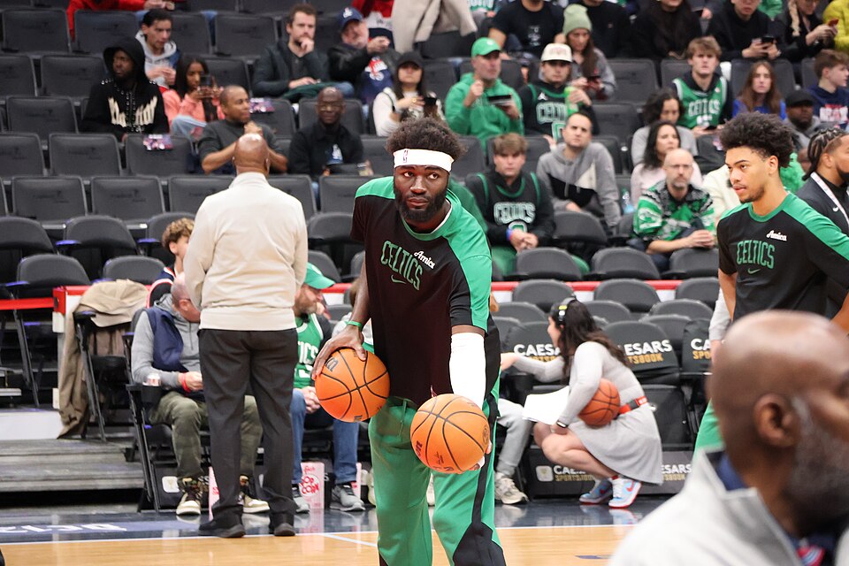 Boston Celtics Extend Neemias Queta For 4 Years