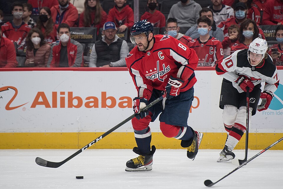Alex Ovechkin Signs 1 Year Deal With Capitals