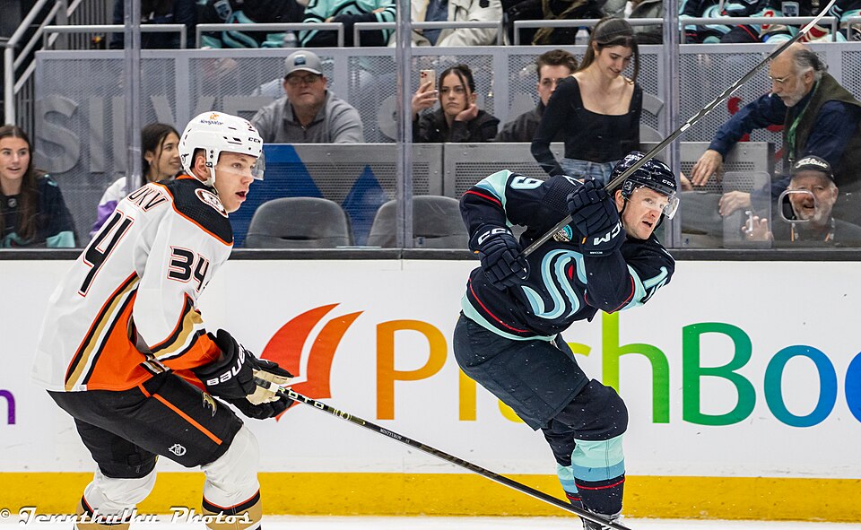 Ducks Sign Pavel Mintyukov To 5 Year Extension