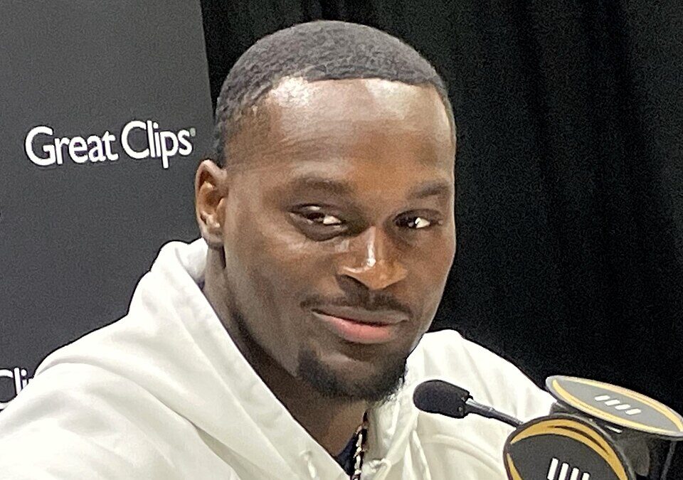 Jeremiyah Love Out For Preseason With High Ankle Sprain