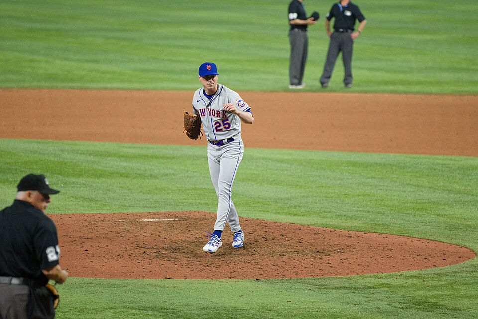 Phillies Add Luis Arraez & Brooks Raley In Separate Deals