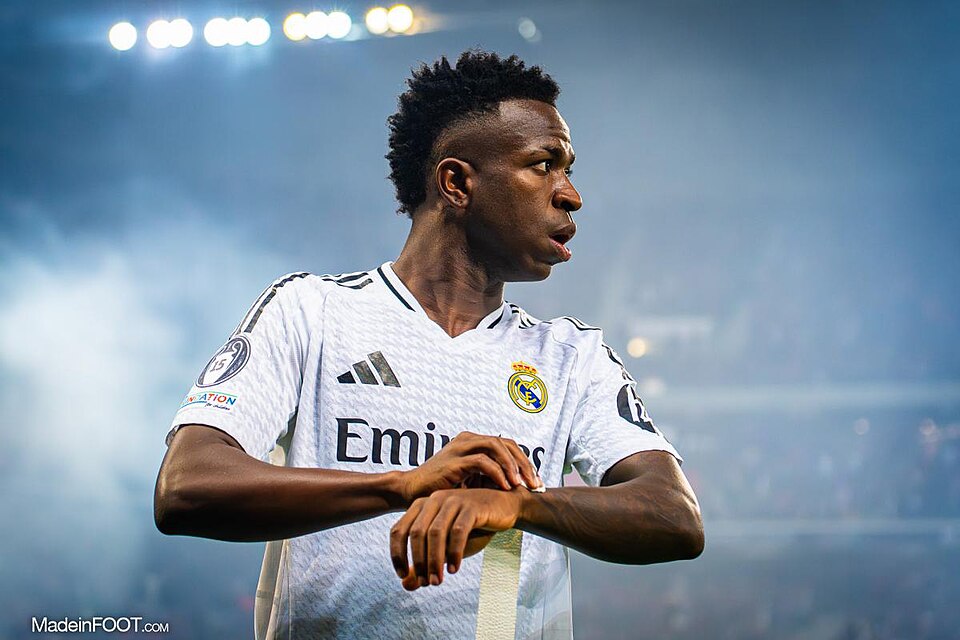 Vinicius Junior Signs 6 Year Deal With Real Madrid