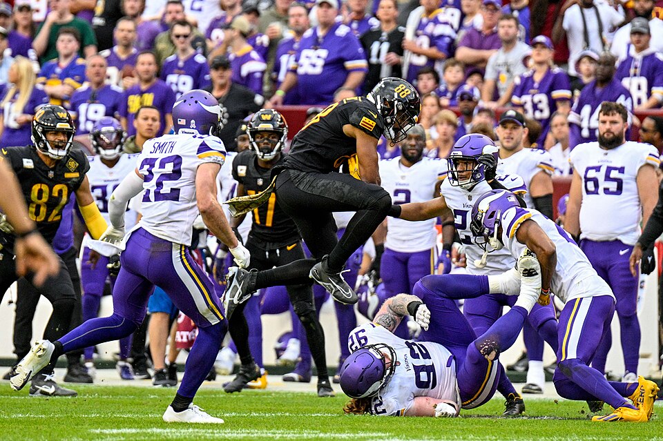 Vikings Sign Harrison Smith To 1 Year Deal